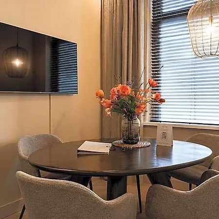 Hotel W Kitchen & Private Bathroom 2p Breda