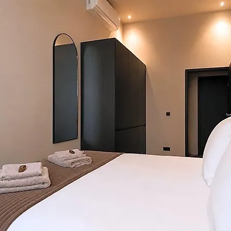 Hotel W Kitchen & Private Bathroom 2p