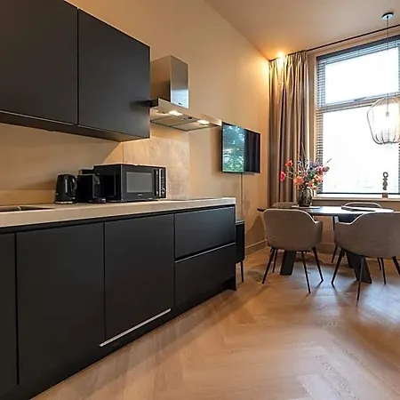 W Kitchen & Private Bathroom 2p Hotel 3*