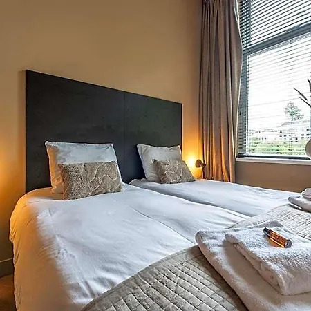 W Kitchen & Private Bathroom 2p Hotel Breda
